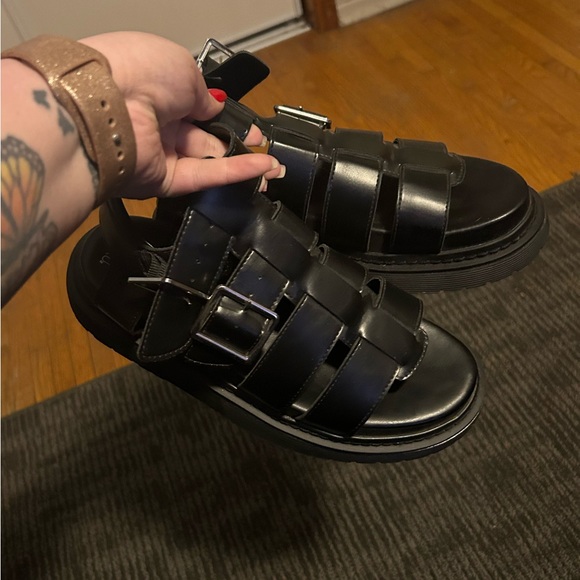 Size 8 Chunky Sandal With Buckle Detail - Picture 2 of 3